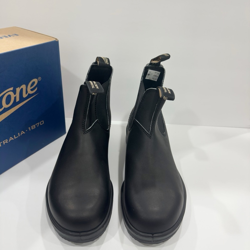 Blundstone 510 Men’s Leather Chelsea Ankle Boots - Picture 2 of 9